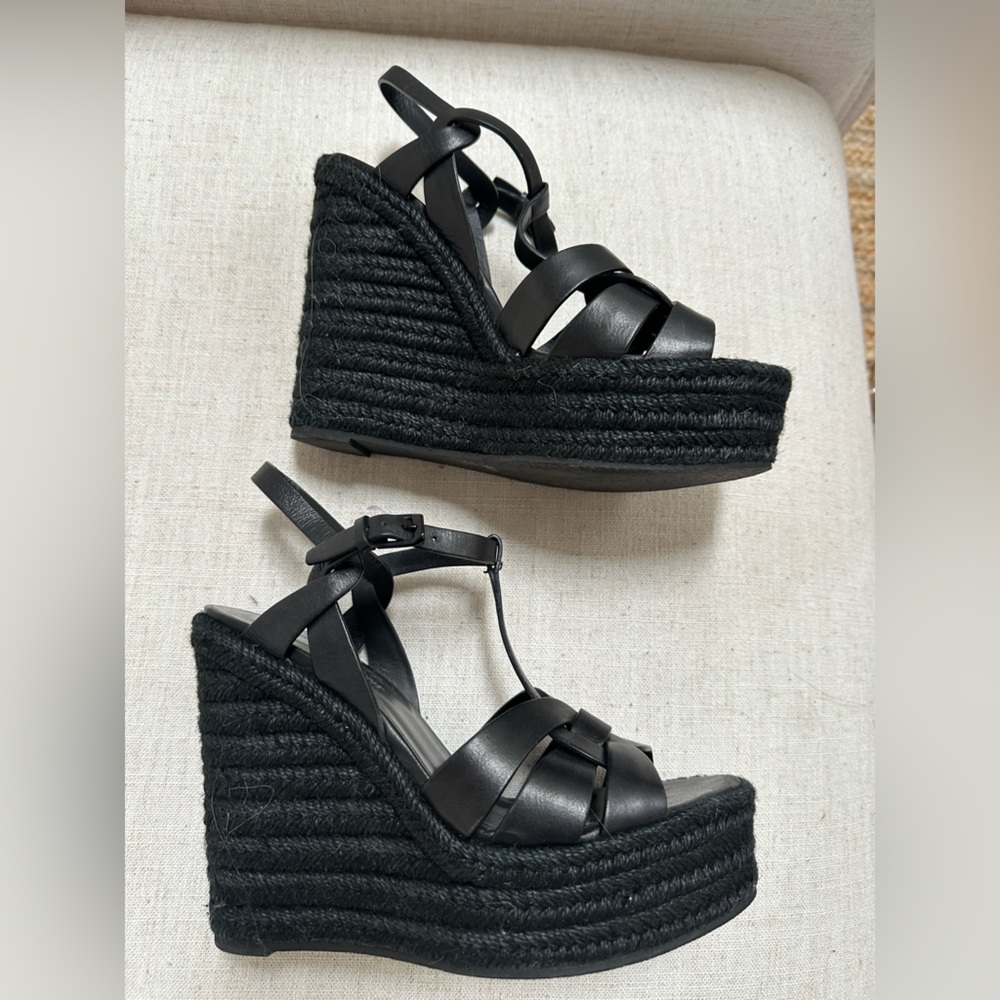 Saint Laurent Black Tribute Espadrille
Wedge Size 39 / US 9 Like New - Picture 4 of 8